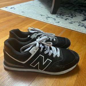 New balance women’s sneakers